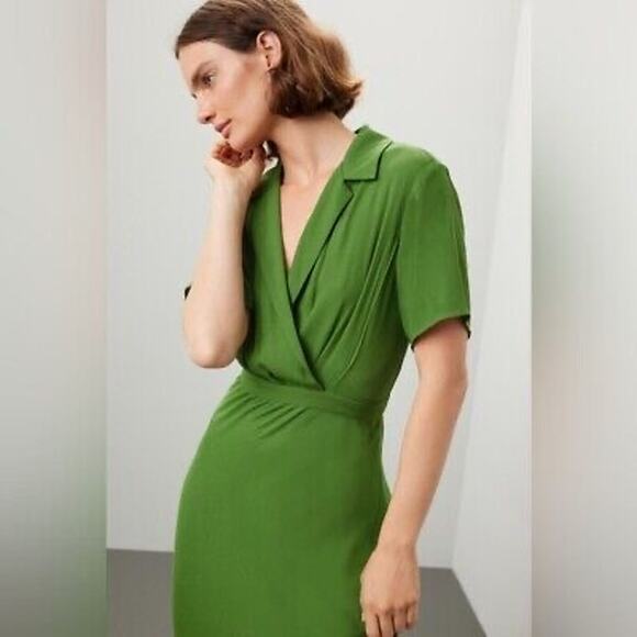 REFORMATION Green Satin Blend Short Sleeve V-Neck Danika A-Line Dress Size M - Picture 4 of 14